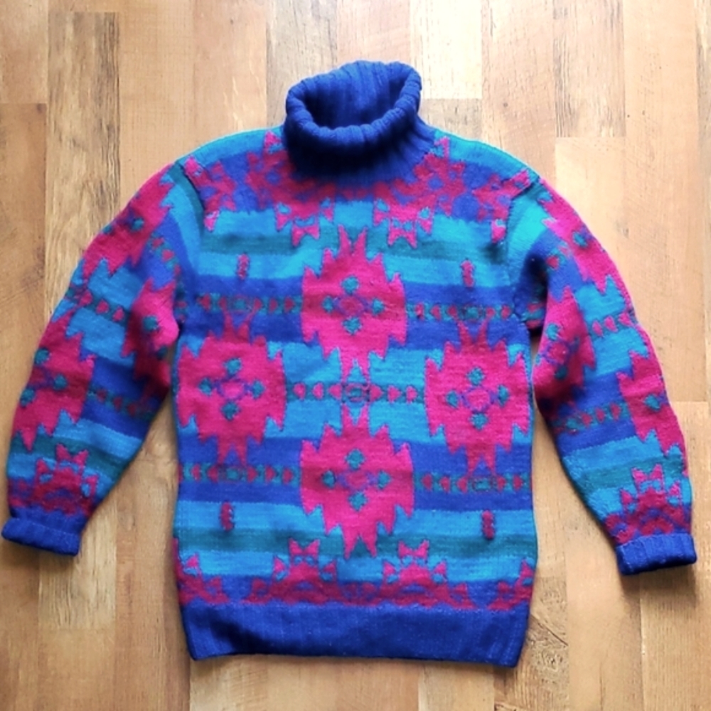 Vintage turtleneck wool sweater